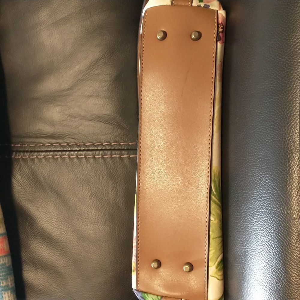 Fossil Vibrant Floral Canvas Handbag - Picture 4 of 9